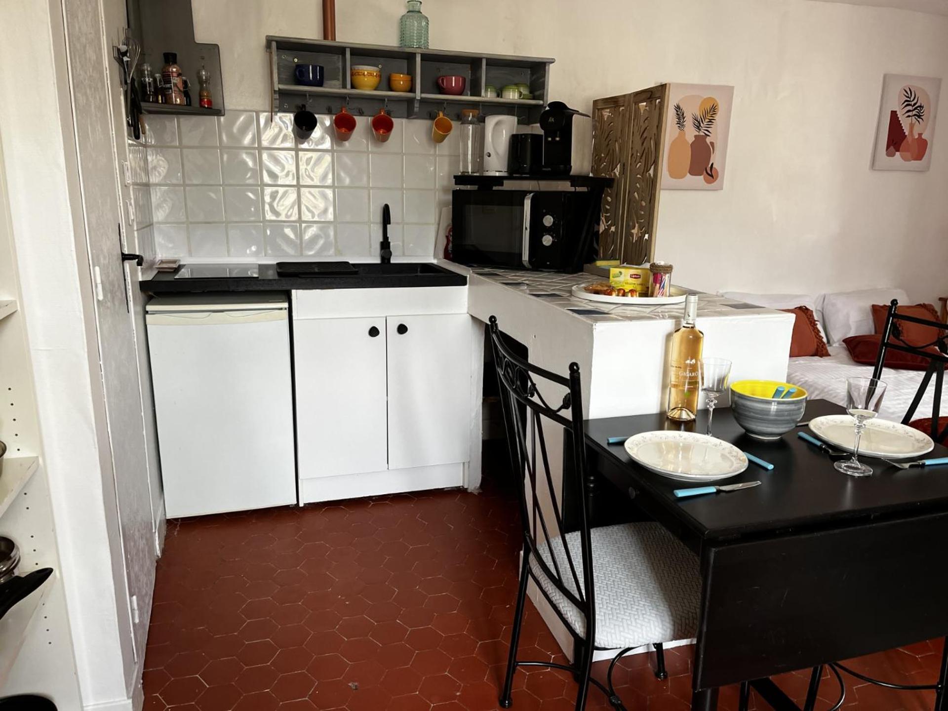 Au Coeur Du Village Provencal Appartement *
